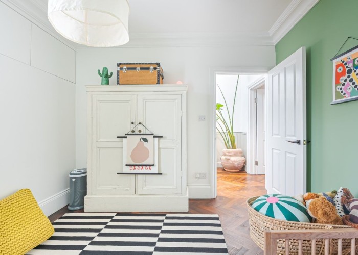 18. Bedroom (Childrens)