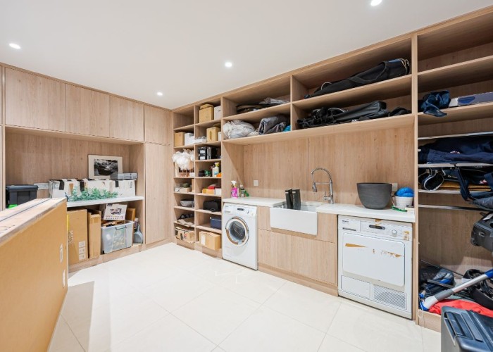 17. Utility Room