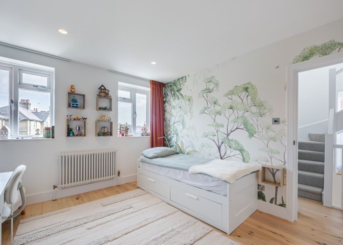 15. Bedroom (Childrens)