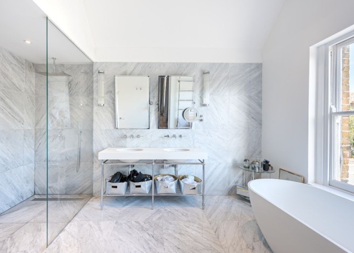 38. Bathroom (Large), Bathroom (Roll Top), Bathroom (2 sinks), Bathroom (Shower and bath)