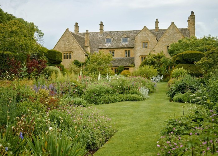 3. Formal Gardens, Coronavirus-Friendly