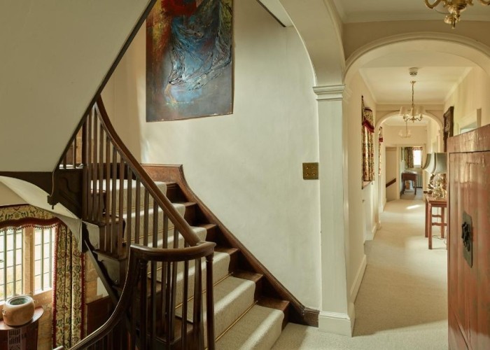 19. Stairway / Staircase, Hallway