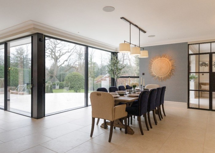 9. Diningroom