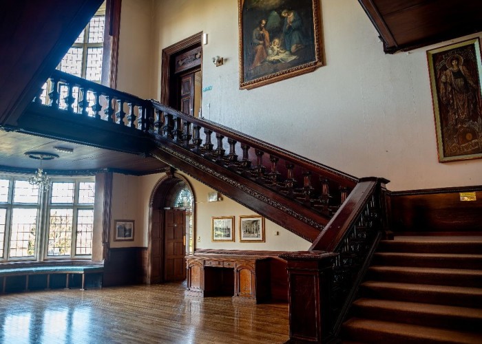 5. Stairway / Staircase