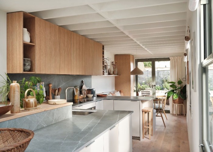 4. Kitchen (Modern), Kitchen (Electric/Induction Hob)