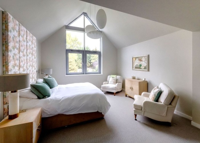 24. Bedroom (Double)