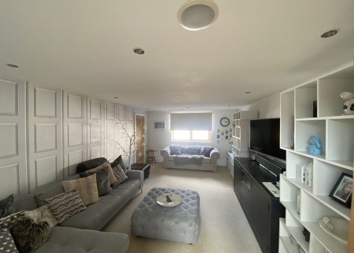 7. Drawing Room