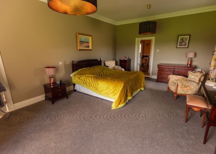 15. Bedroom (Double)