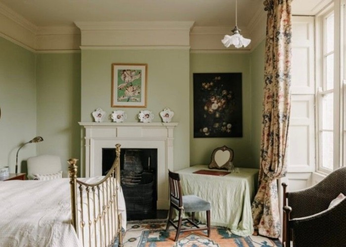 28. Bedroom (Double)