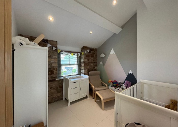 13. Bedroom (Childrens)