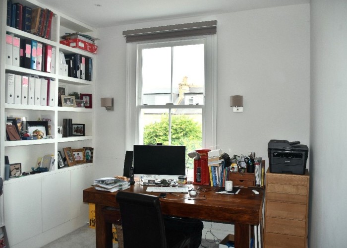 17. Home Office / Study