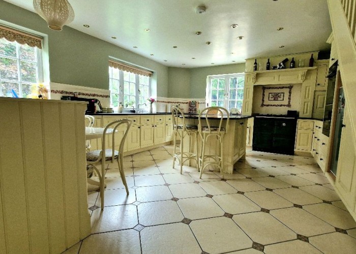 7. Kitchen (With Island), Kitchen (White units)