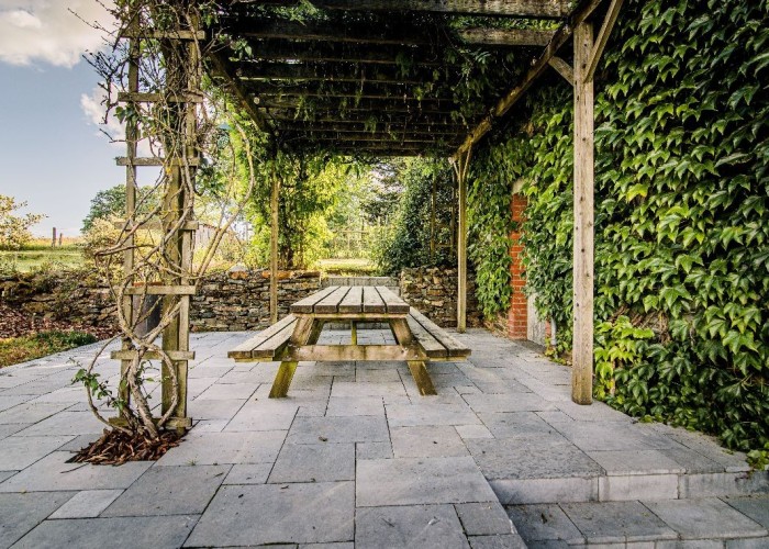 25. Patio / Veranda