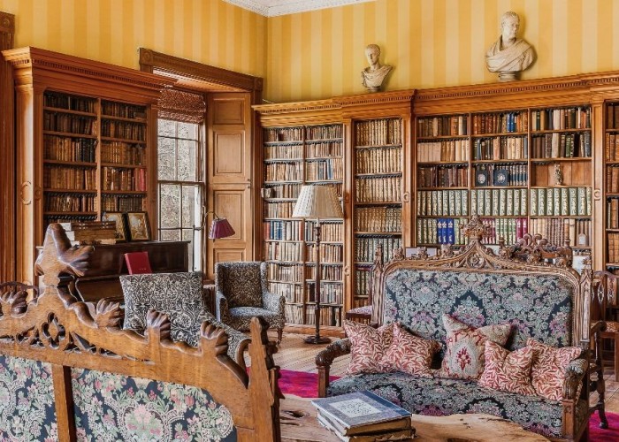26. Library / Bookshop