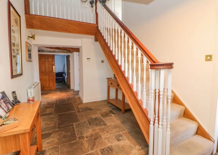 4. Stairway / Staircase