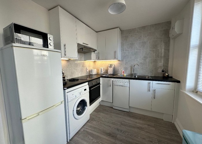 3. Kitchen (Modern), Kitchen (White units), Kitchen (Electric/Induction Hob)