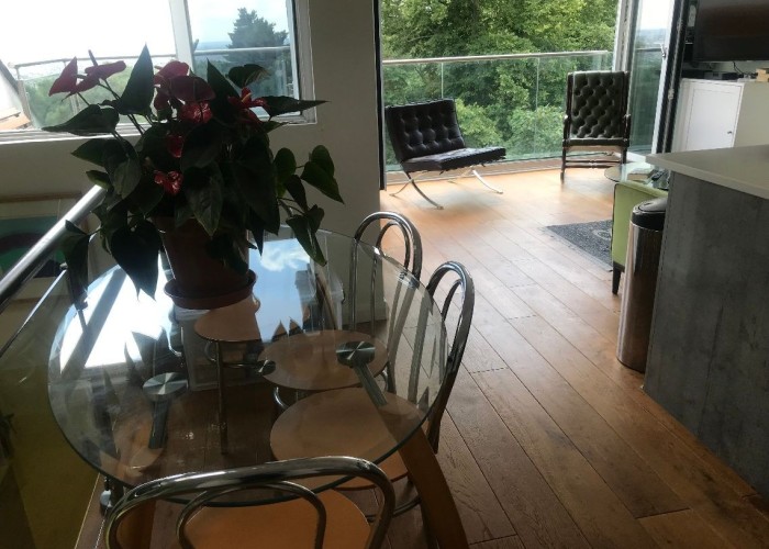 6. Kitchen With Table