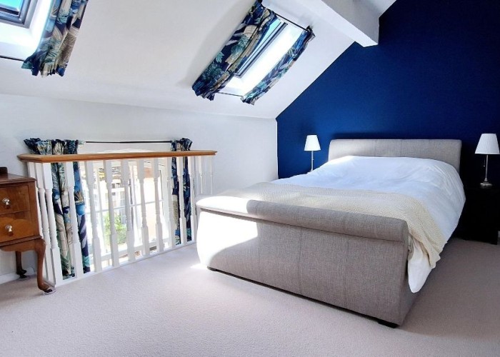 11. Bedroom (Double)