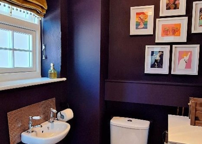 4. Toilet