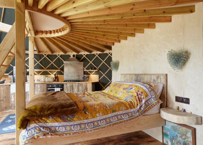 38. Bedroom (Double)