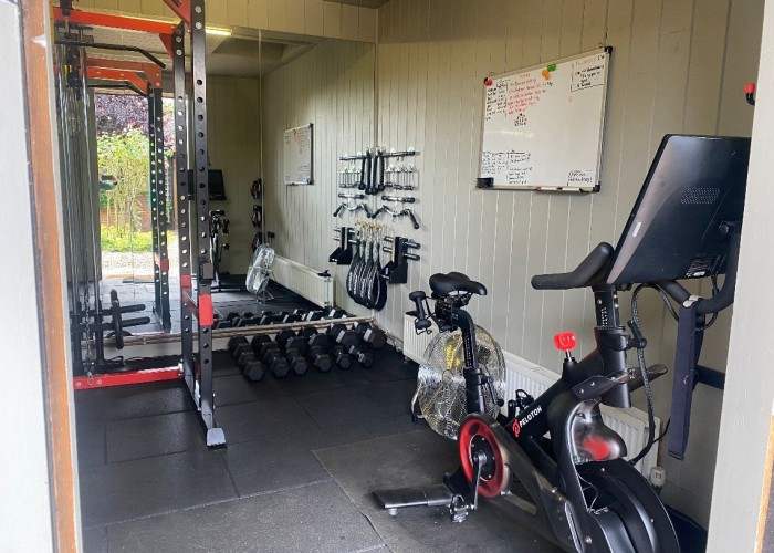 32. Gym (Home)