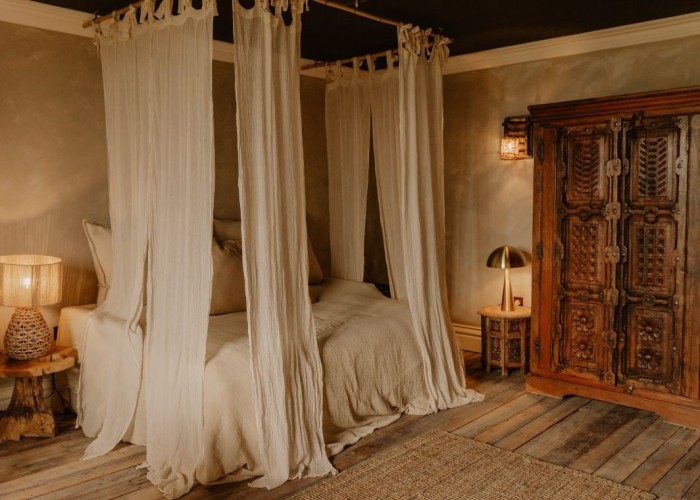12. Bedroom (Double)