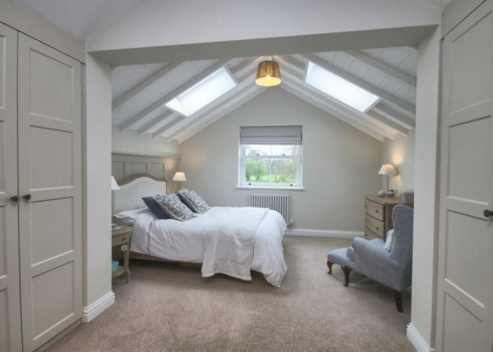 13. Bedroom (Double)