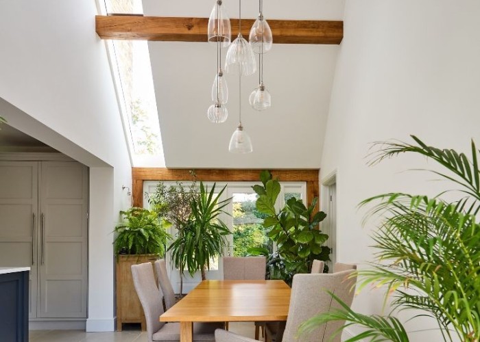 16. Kitchen With Table