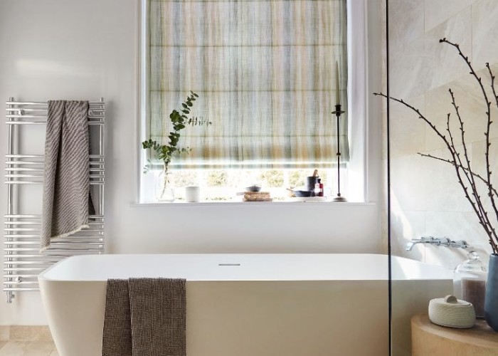 34. Bathroom (Roll Top), Bathroom (Shower and bath)