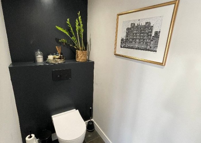 9. Toilet