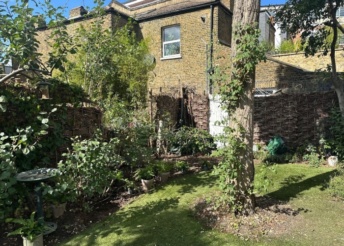 34. Garden (Rear, Large)