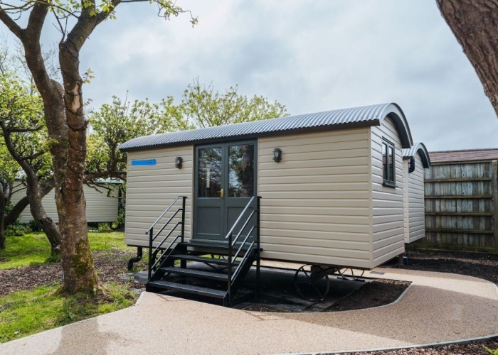 28. Cabin or Shepherds Hut