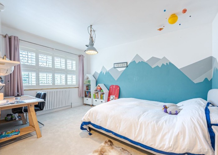 14. Bedroom (Childrens)