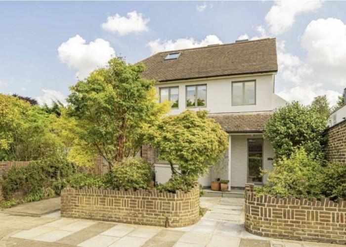 Modern Detached London Home For Filming