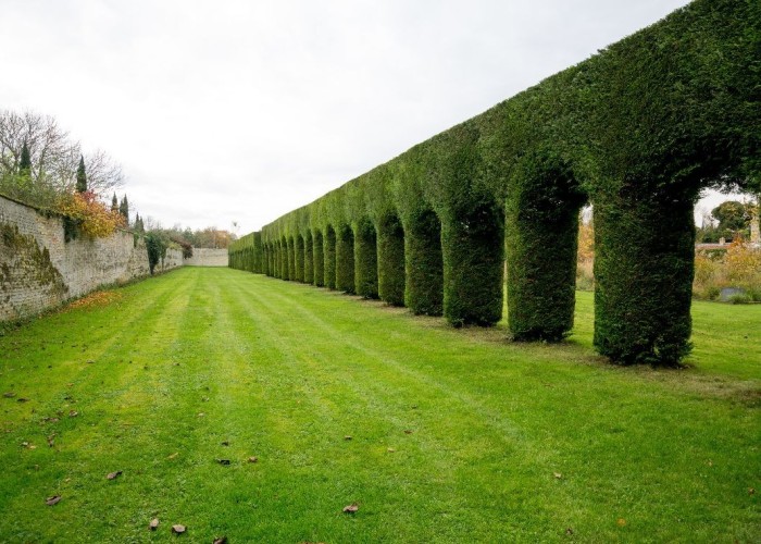 25. Formal Gardens