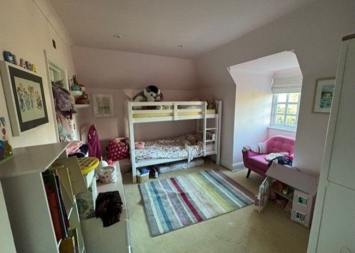 21. Bedroom (Childrens)