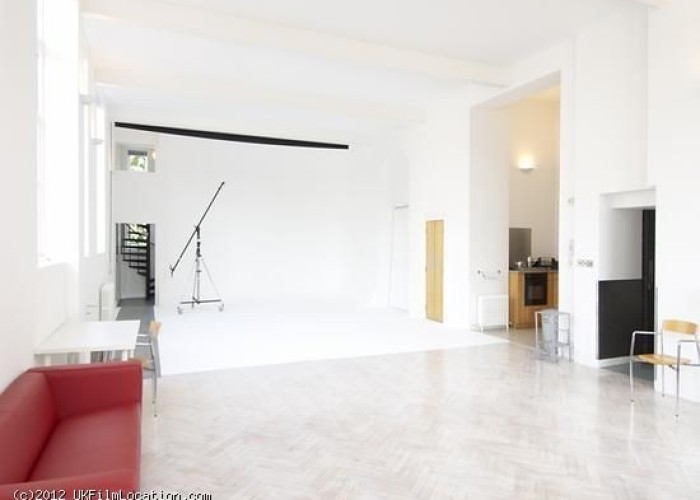 2. Studio