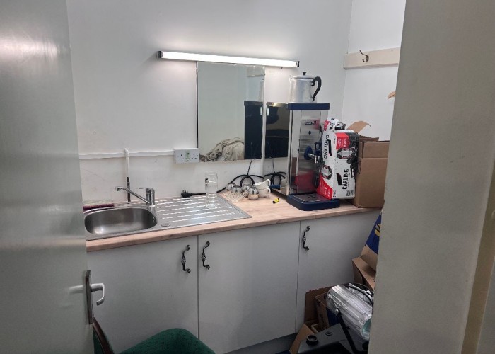 21. Kitchen