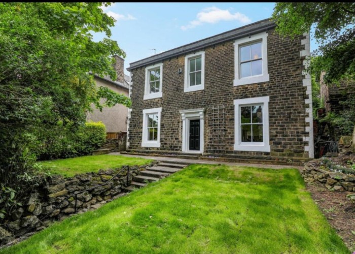 Victorian Double Fronted Home For Filming