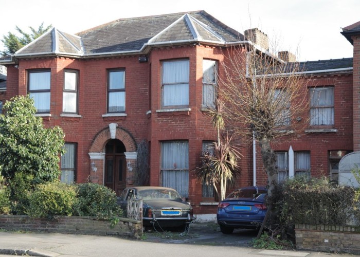 Triple Fronted Victorian House In London For Filming