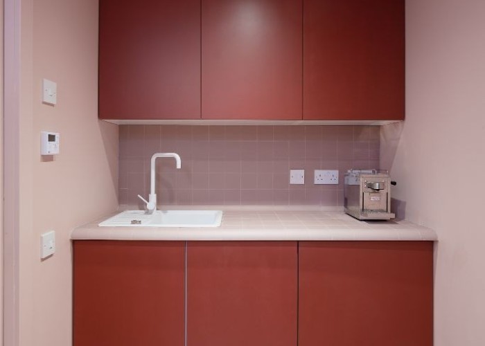 8. Kitchen (Coloured units)