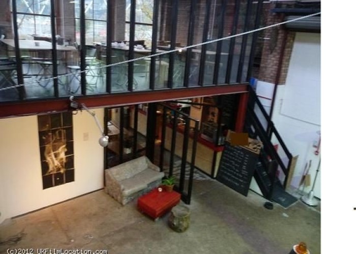 3. Warehouse (White)