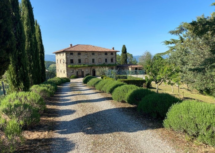 Mountainside Villa In Italy For Filming