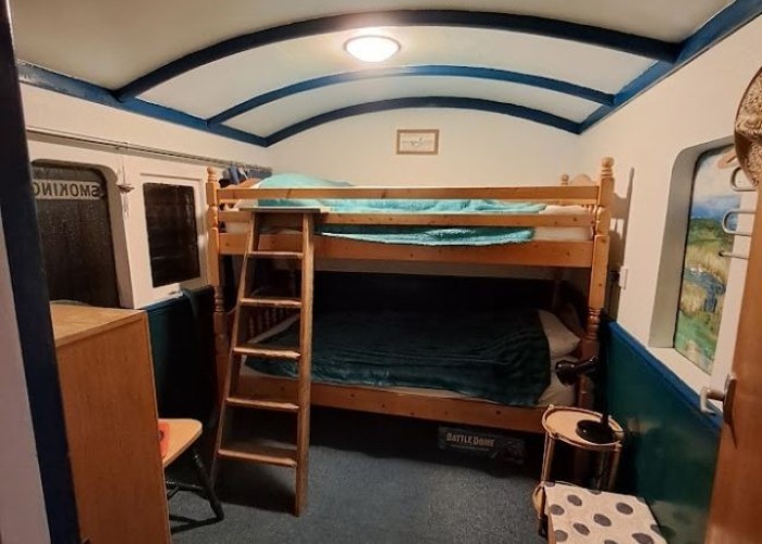 13. Bedroom (Childrens)