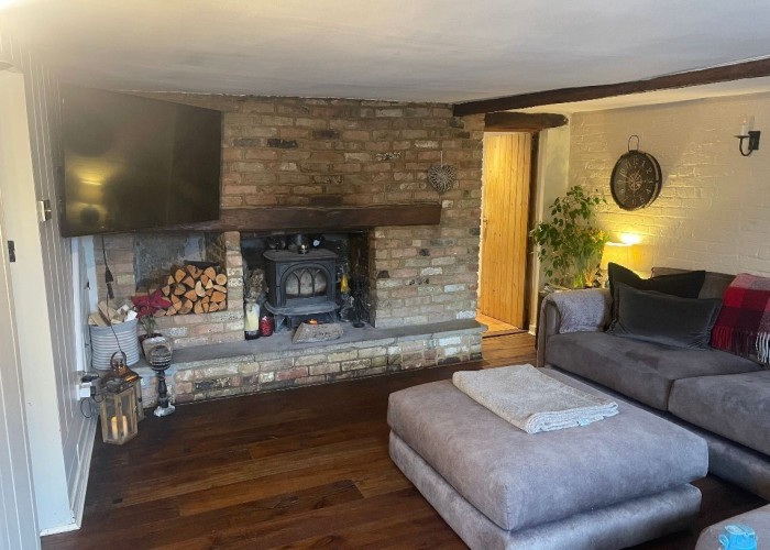 2. Livingroom, Fireplace