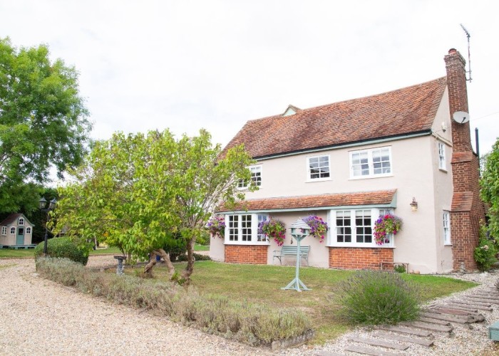 Beautiful Family Home For Filming