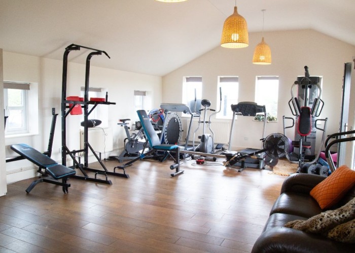 18. Gym (Home)