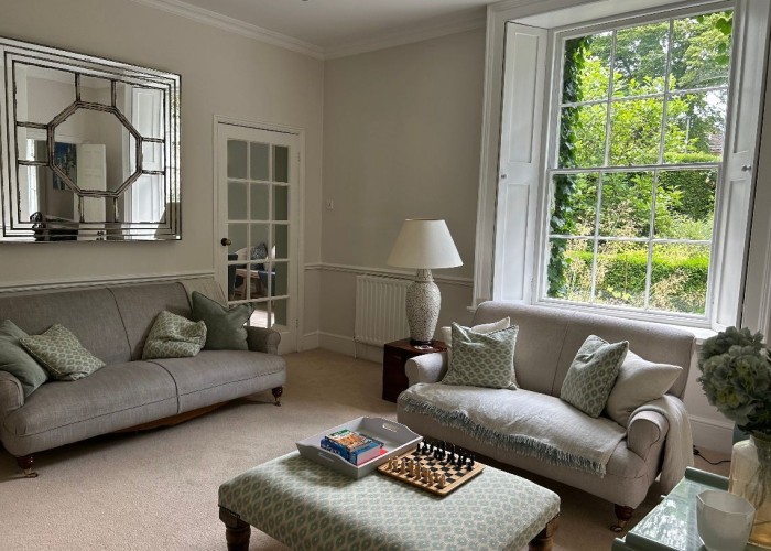 13. Livingroom
