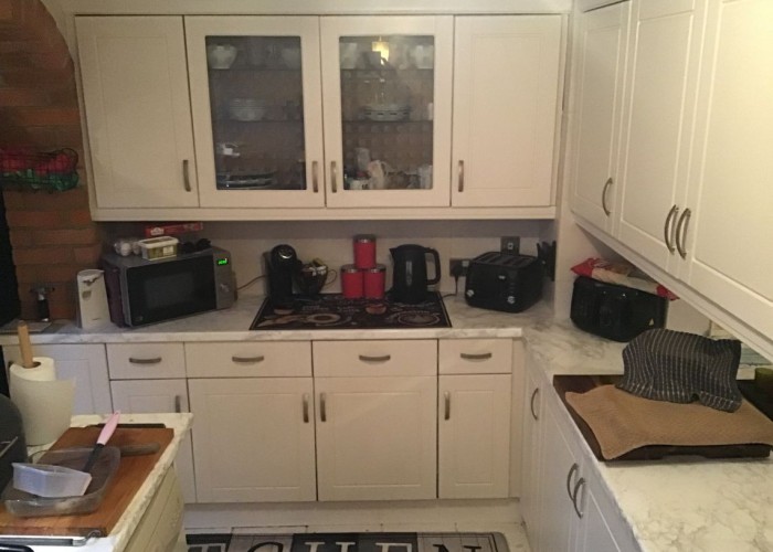 8. Kitchen (White units), Kitchen (Electric/Induction Hob)