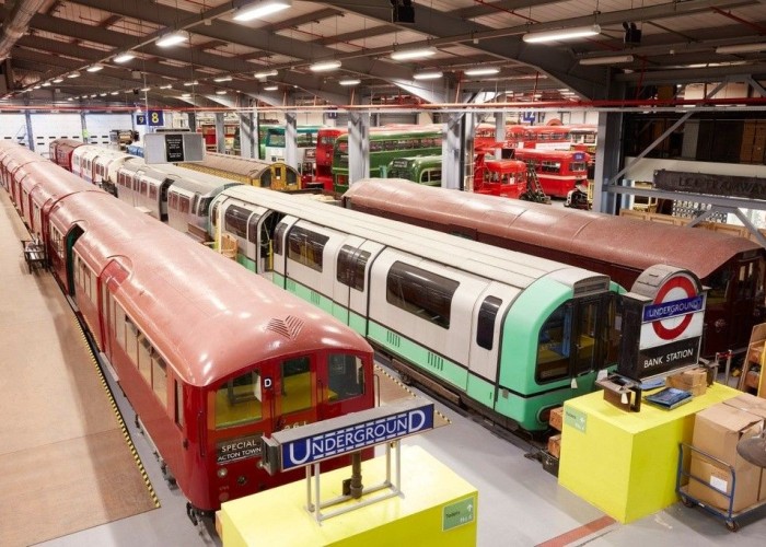 Selection of Tube Carriages For Filming